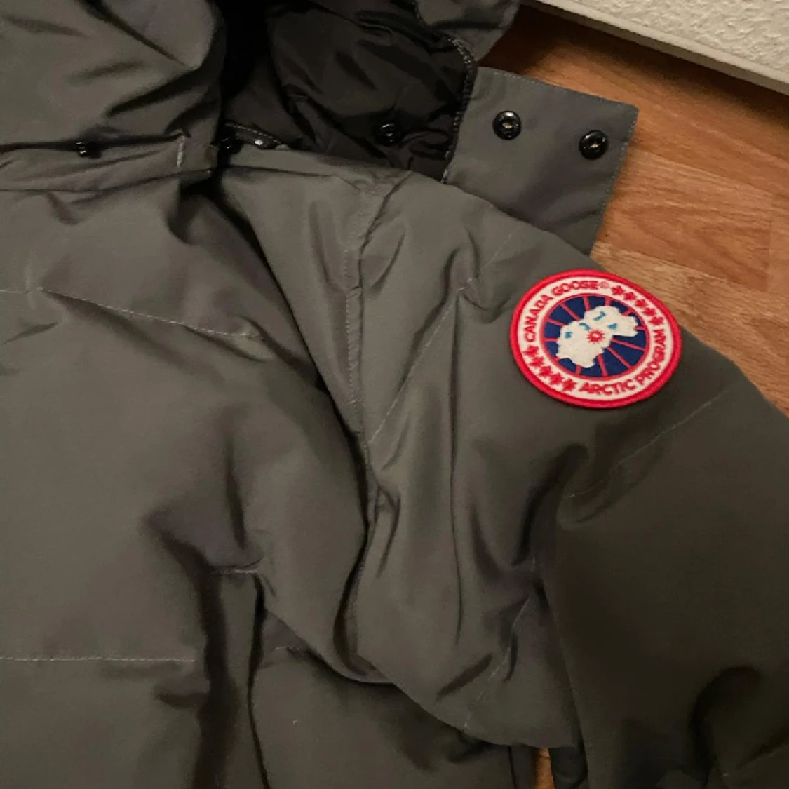 Canada goose jacka  - 90