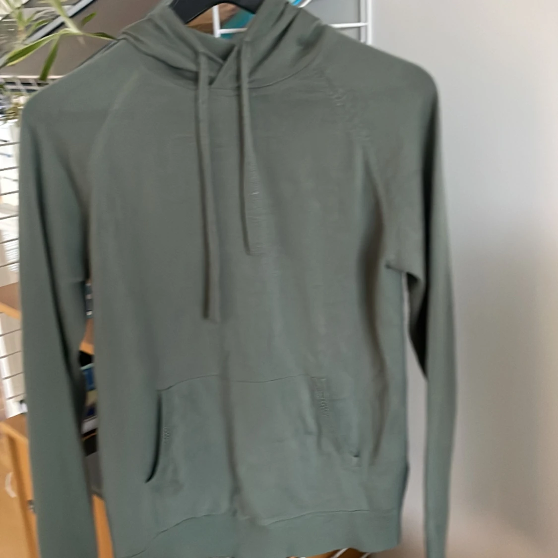 Fet merinoull hoodie  - 91