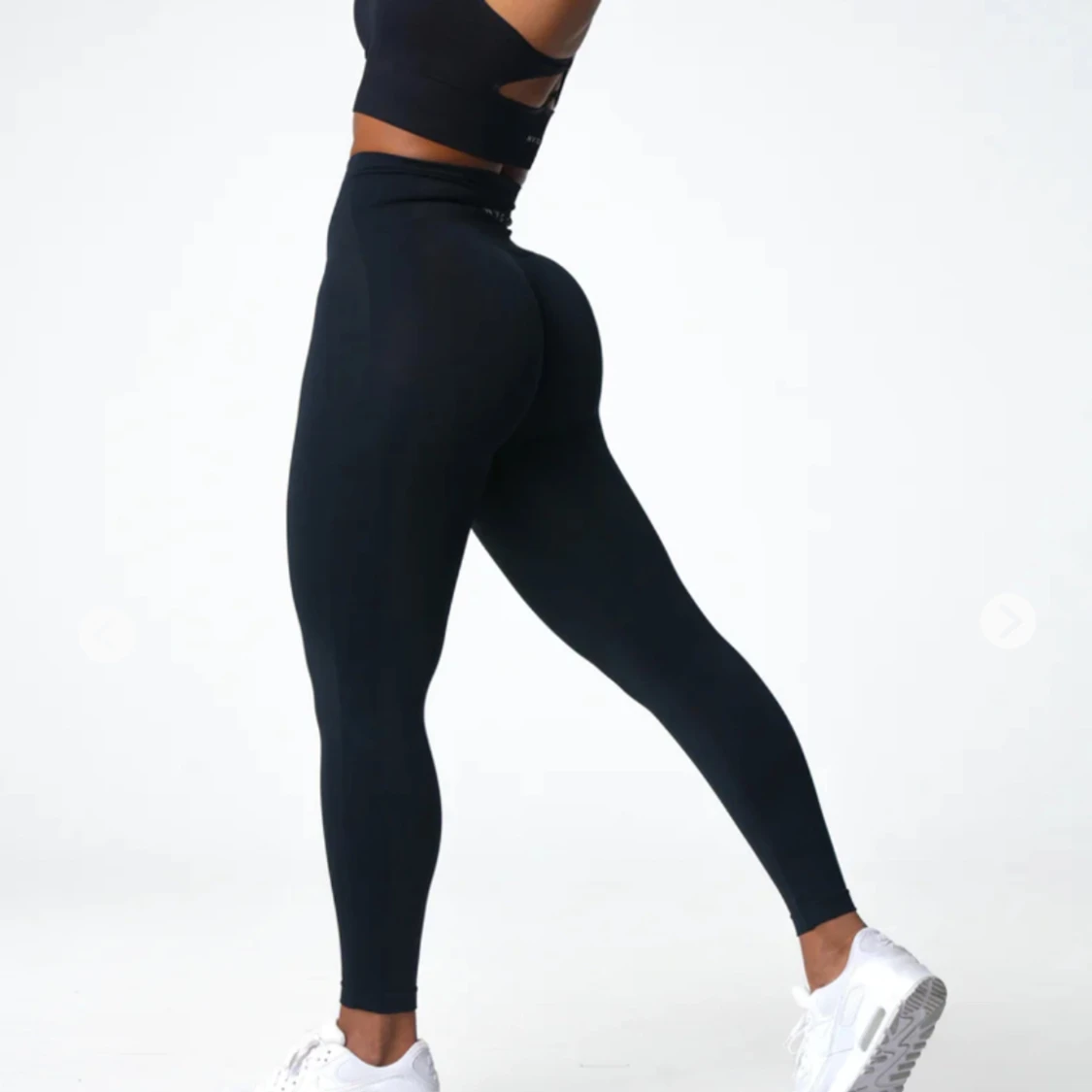 SÖKER STOLEK M ELLER L