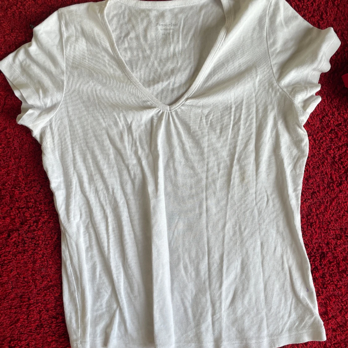 Vit v-ringad topp - 90