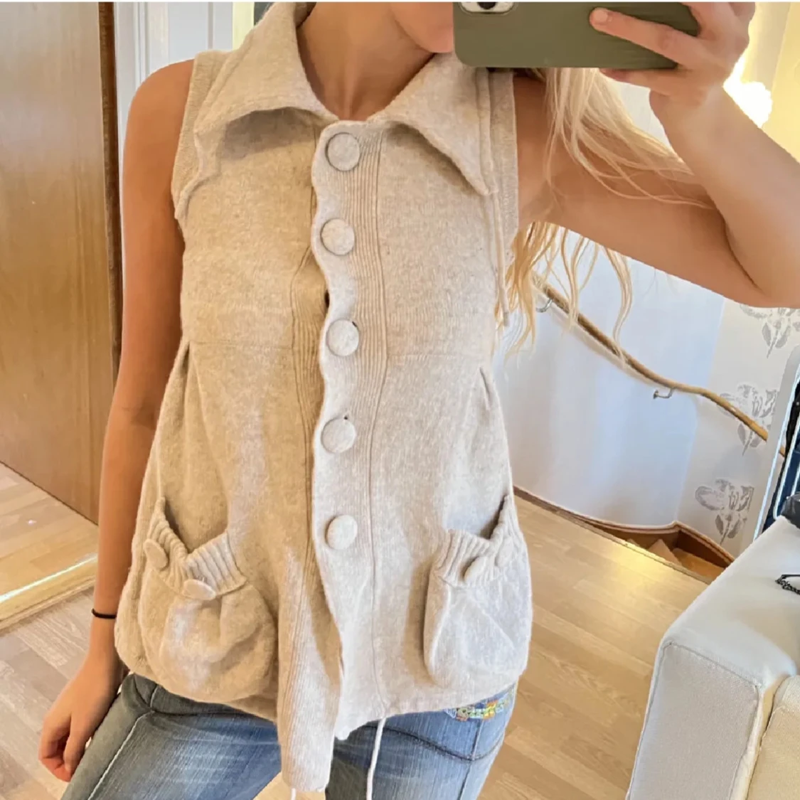 Jättecool stickad väst/tröja💕