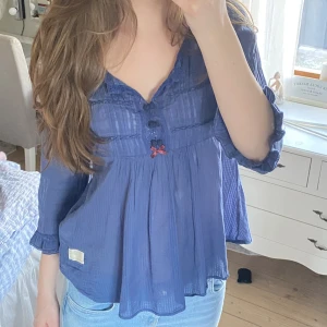 Odd Molly blus - Jättefin blus från odd molly, den är i jätte bra skick💕