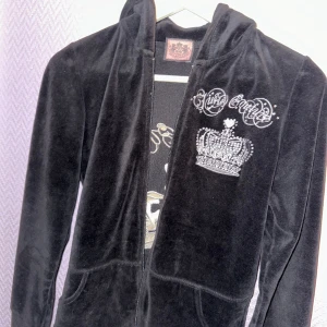 Juicy tröja  - Juicy tröja  Aldrig använd 