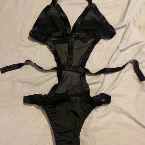 Body - Body Storlek s Oanvänd 