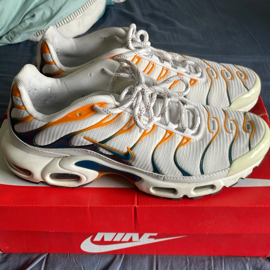 NIKE TN Vit/Gul/Blå - 91