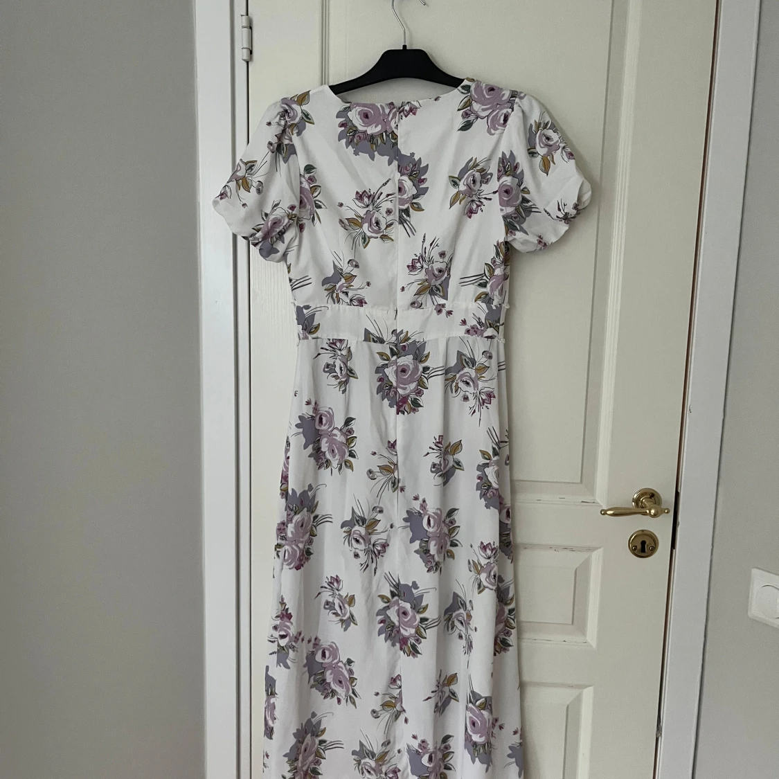 Blommig klänning - 90