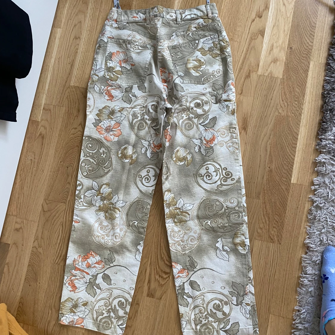 Flower Pants - 90