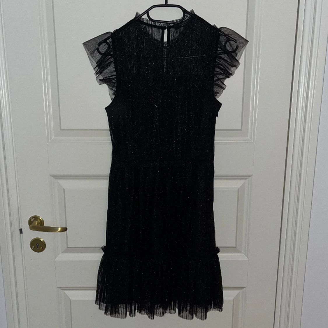 Glittrig klänning  - 90