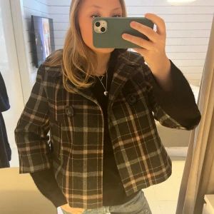 Trekvartsärm jacka - Jättesnygg trekvartsärm jacka 