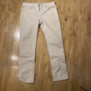 Ett par riktigt feta Levis 511 slim fit jeans  Bara testat dessa, nypris 1300kr 