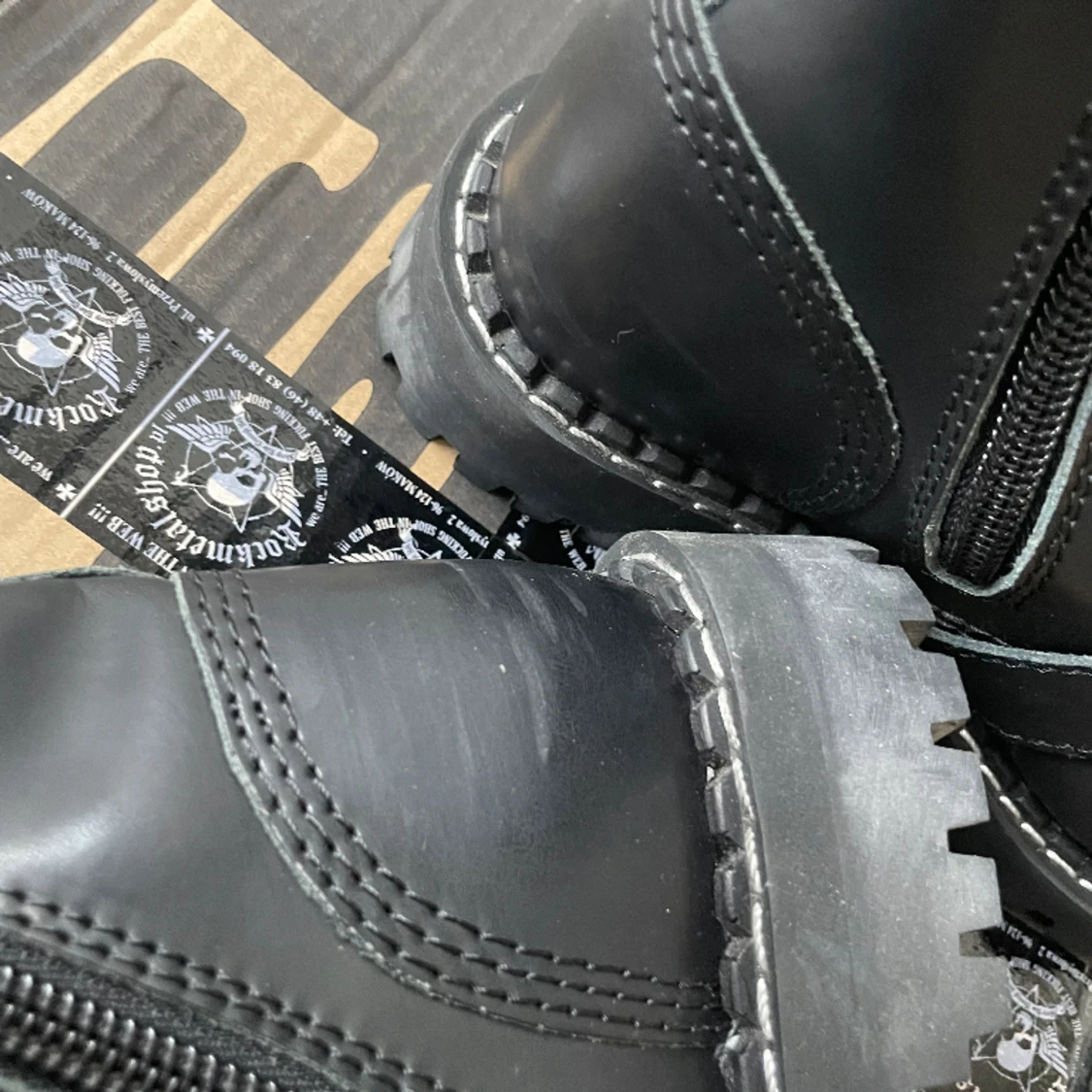 STEEL kängor, storlek 36 - 91