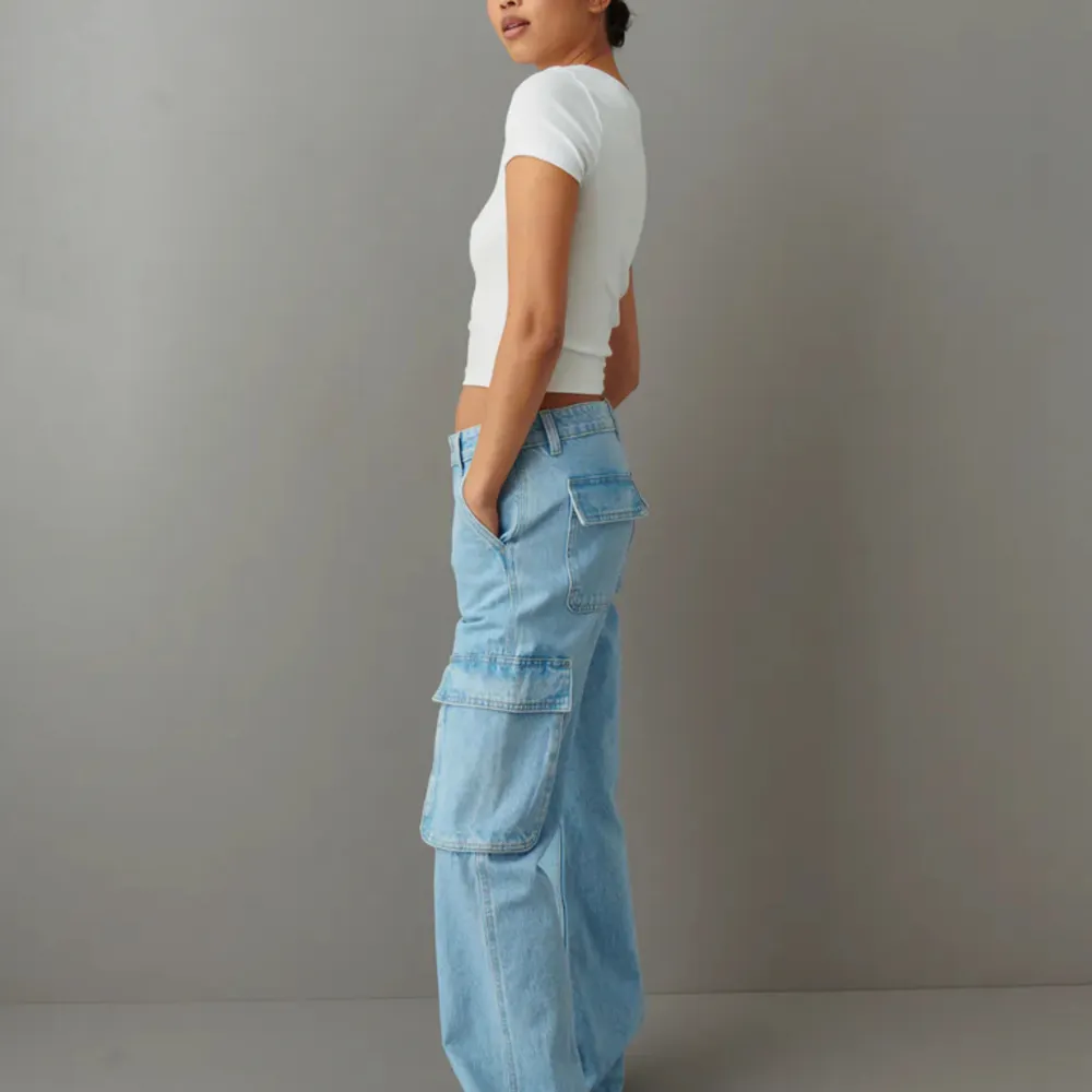 Snygga cargojeans från Gina, skriv vid intresse💗. Jeans & Byxor.
