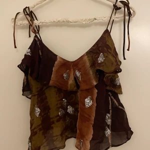 Linne - jätte söt linne från zara💕💕 kommer ej till användning