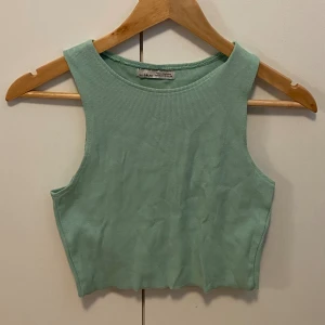 Grön topp  - Aldrig använt det är som nytt 💚
