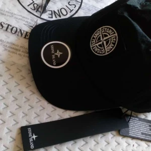 Stone Island keps - Kepsar från stone island av grymt skön kvalitet!