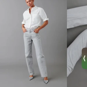Gråa lågmidjade jeans - Skit snygga lågmidjade jeans från Gina tricot i stl 34. Säljer för dom är för små 