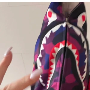 Bape hoodie - Köpt från amazon för 800 säljer billigt