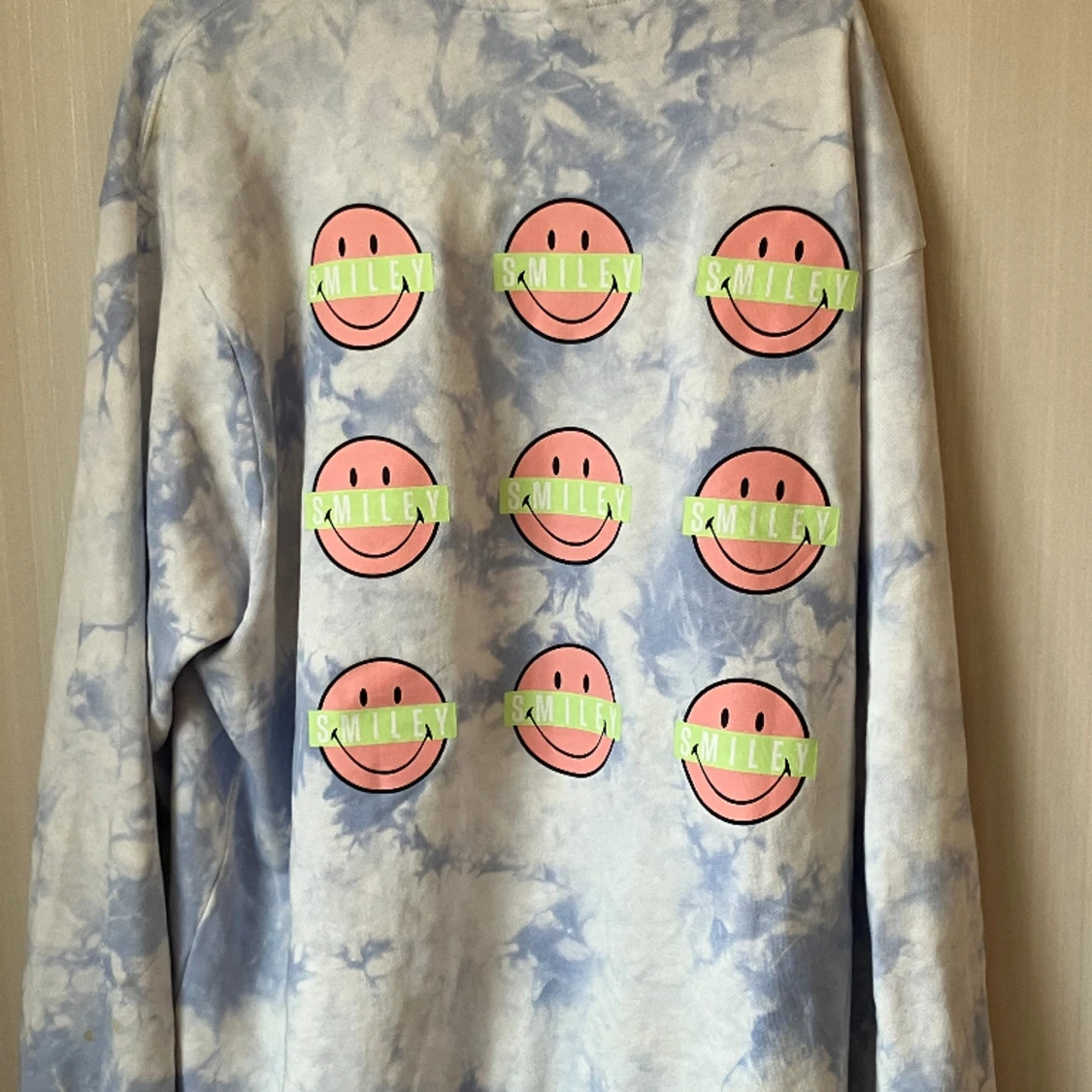 Härlig blå tröja från HM - 90