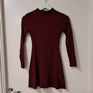 Klänning  - Passar xxs