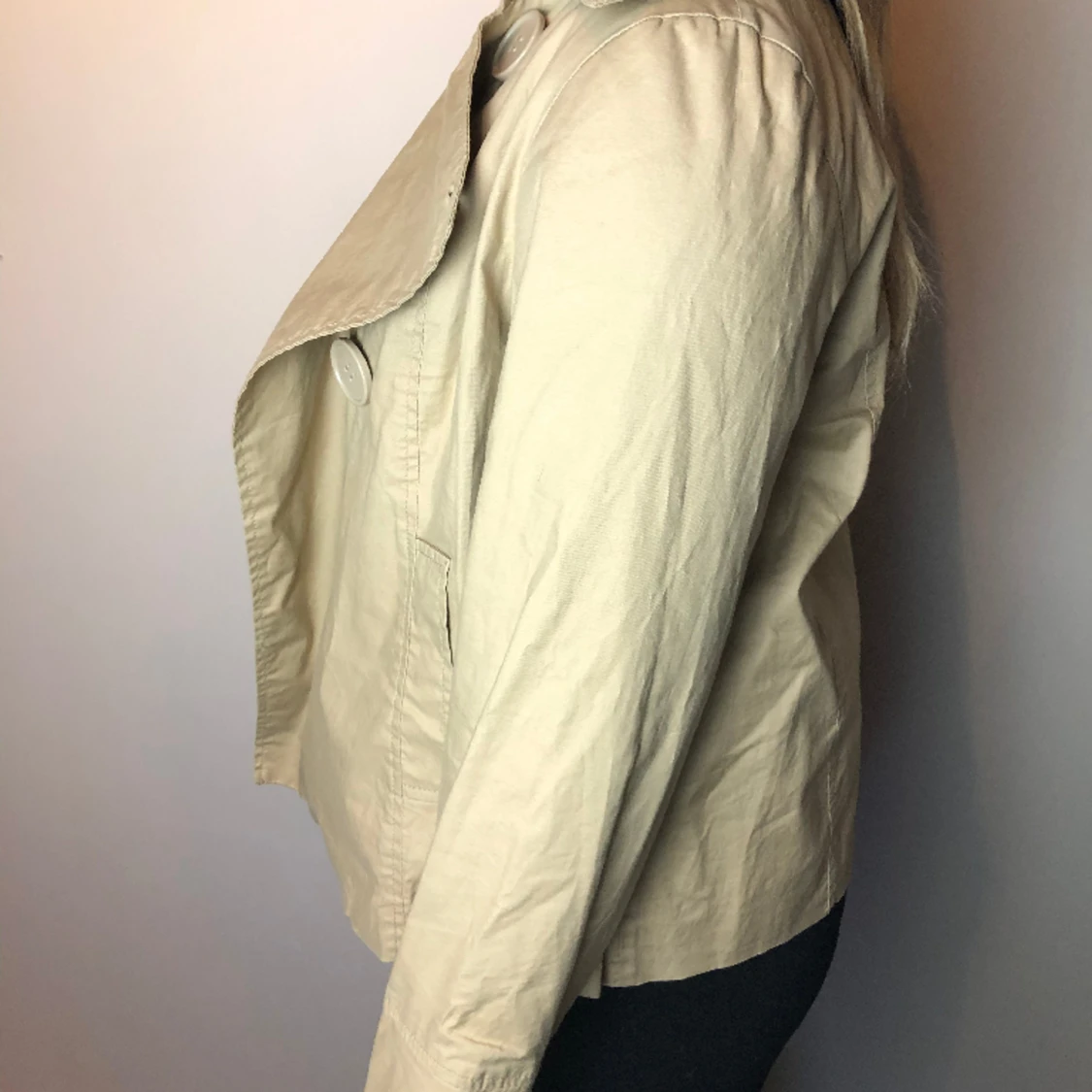 Beige trenchcoat  - 90