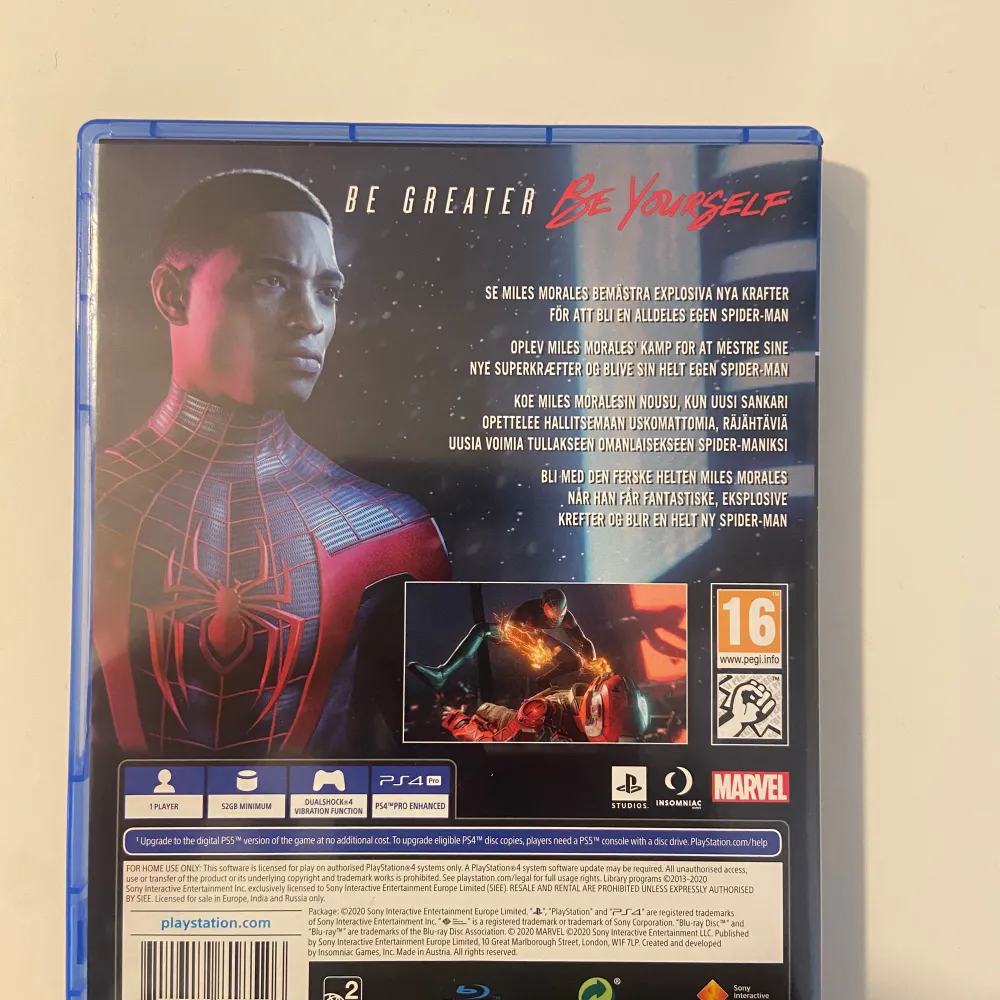 En helt perfekt skick Marvel’s Spider-Man: Miles Morales till salu. Accessoarer.