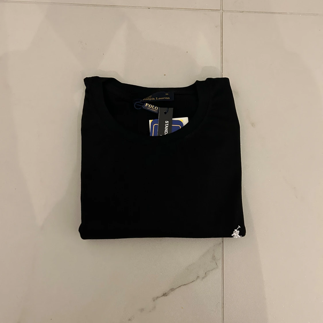 Svart t-shirt från Polo Ralph Lauren - 90