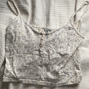 Brandy linne - Oanvänt linne från brandy, kom privat för fler bilder/frågor❤️