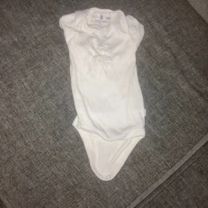 Bodys/byxor - Prematur kläder.