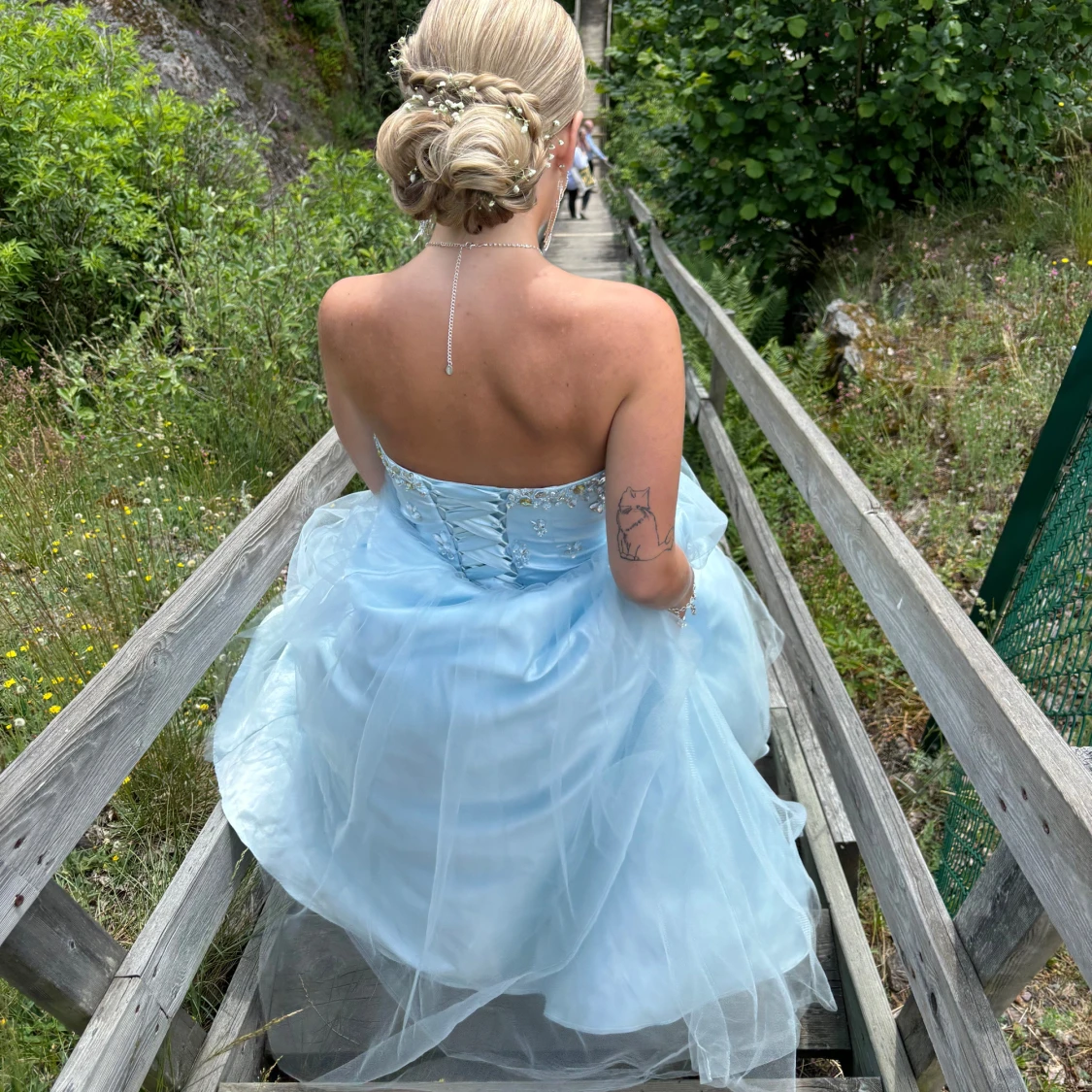 Ljusblå balklänning med fina detaljer👗🌸 - 93