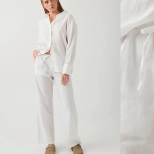 Gina Tricot Linnebyxor  - Säljer mina superfina linnebyxor från Gina tricot eftersom jag har köpt ett par nya.  Jag har använt dem max 2 gånger, och är i nyskick 