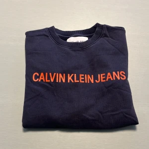 Calvin Klein collegetröja - Bra skick!  Storlek: M 