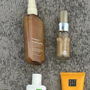 Två produkter - RESERVERAD