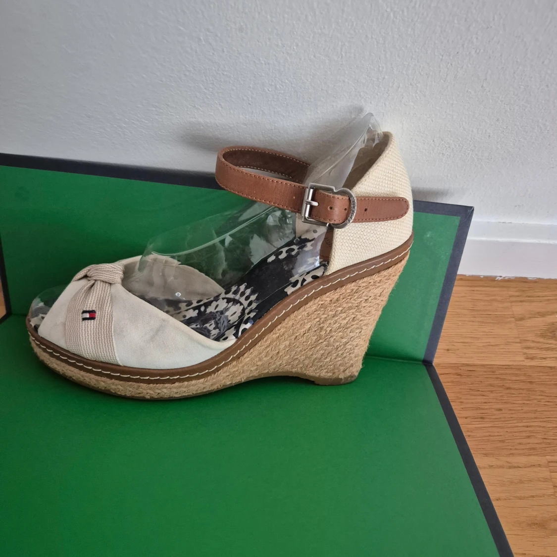 Tommy Hilfiger st 39 - 90