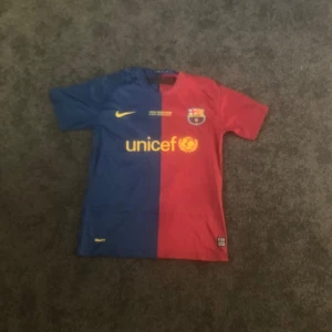 Messi, 10, final 2008 - Size M, sick 10:10. Messi 10. Barcelona 2008