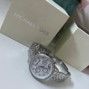 Michael Kors Ritz - Se bild 3. Skickas väl emballerad😊