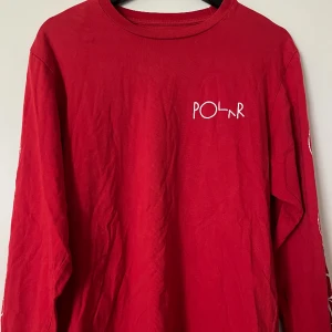 Röd Polar Longsleeve - Storlek: S💕Märke: Polar💕Skick: Mycket bra💕
