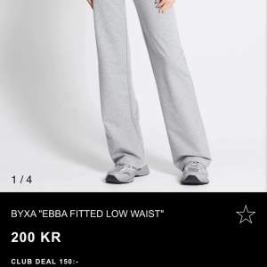 Säljer dessa byxor från Lager 157 i modellen ”Ebba fitted low waist”. De är aldrig använda och är helt nya. Säljer de för 99 kr💖