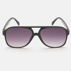 Solglasögon - svart/grå Pilot - Snygga solglasögon, ej använda  därav inga defekter 