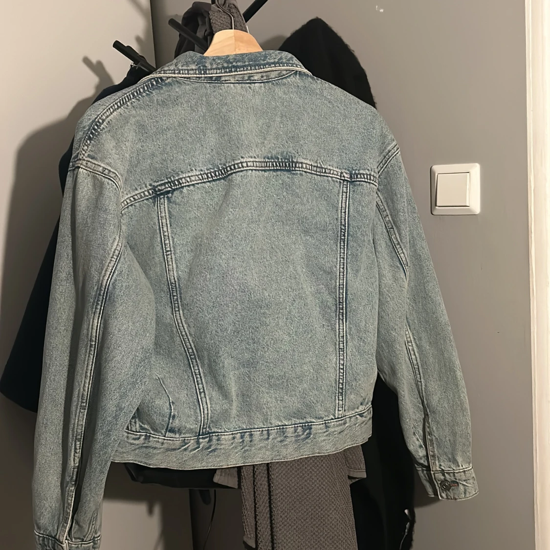 Fin jeans jacka från HM - 91