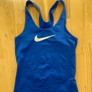 Träningslinne - Blått träningslinne nike