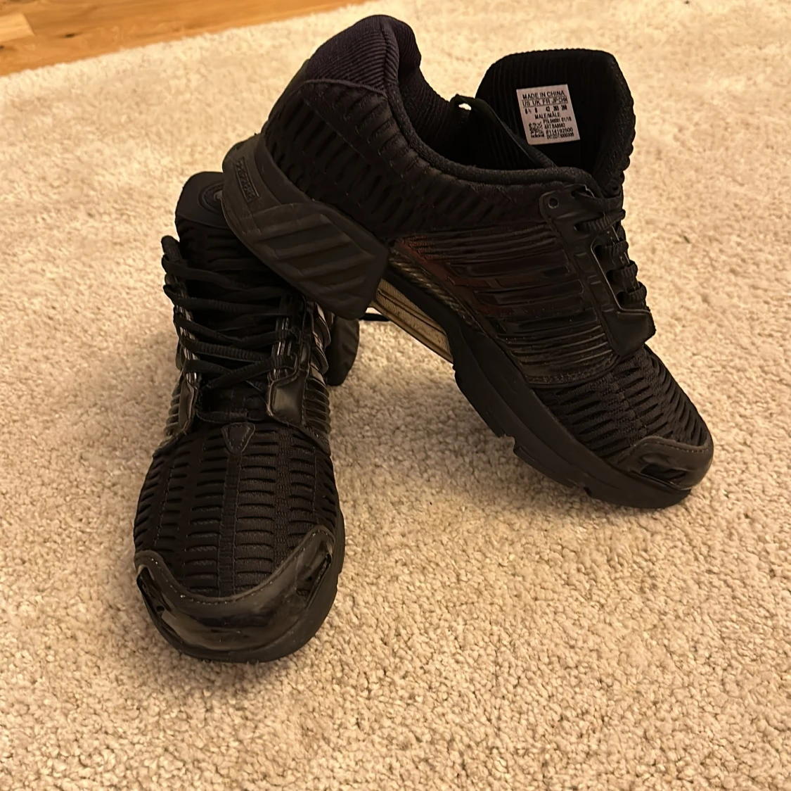 Helt nya adidas skor clima cool - 90