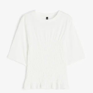 Smockad topp - Intresse koll på min smockade topp från hm oanvänd med etikett. 