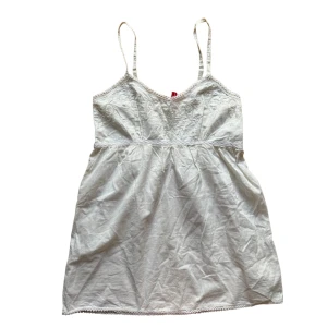 y2k coquette bomull topp - fin topp i 100% bomull. Storlek S. Köparen står för frakt. ❤️