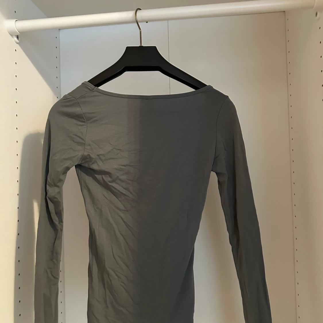 Grå långärmad tröja - 1