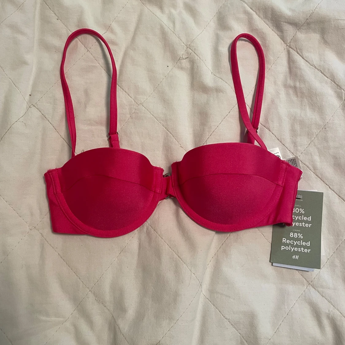 Helt ny rosa bikinitopp 