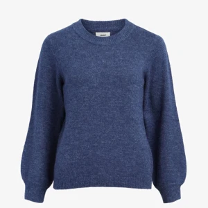 Stickad marinblå tröja - Tröja från Object i marinblå💙 ny pris 449 säljer för 200