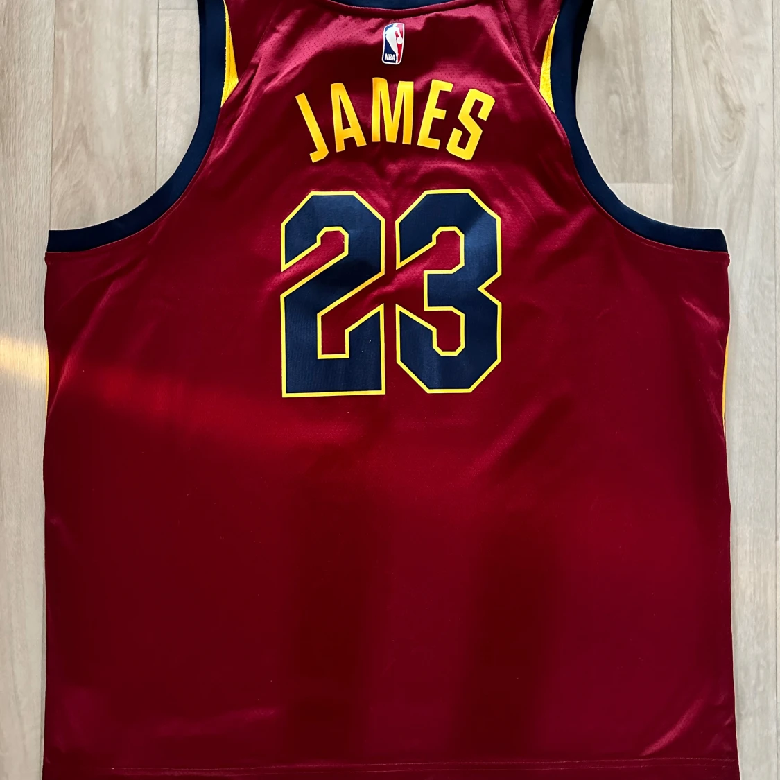 Lebron James linne  - 90