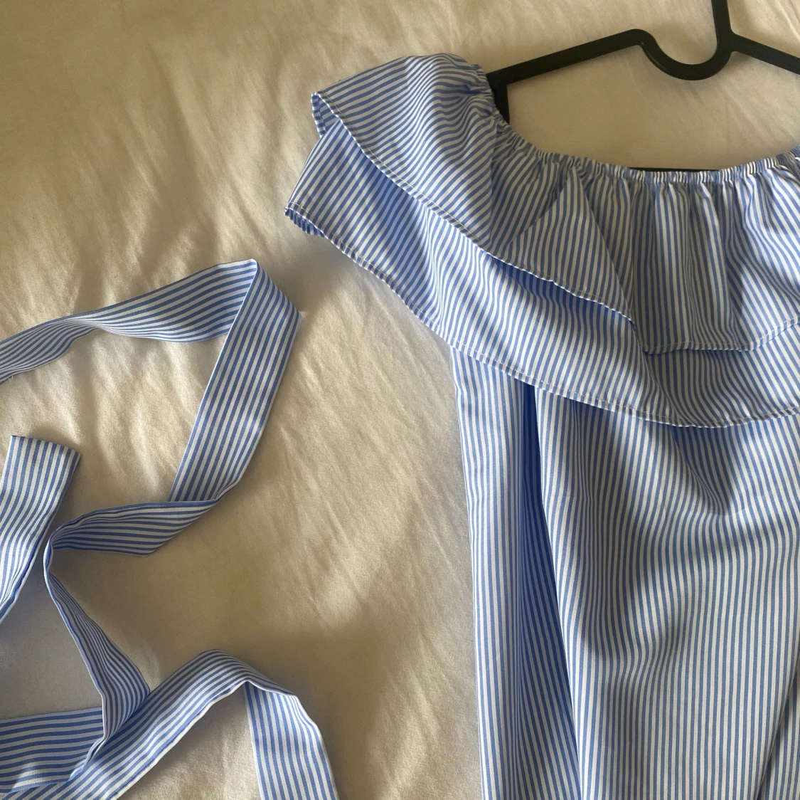 Somrig klänning från Dennis Maglic  - 91