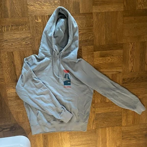 Sällsynt Edwin Hoodie - Slutsåld överallt Mycket bra skick! Storlek: S