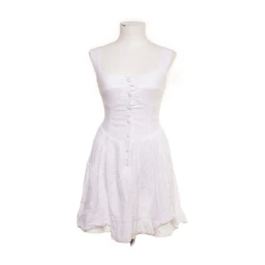 Studentklänning  - Klänning perfekt inför studenten!🤞